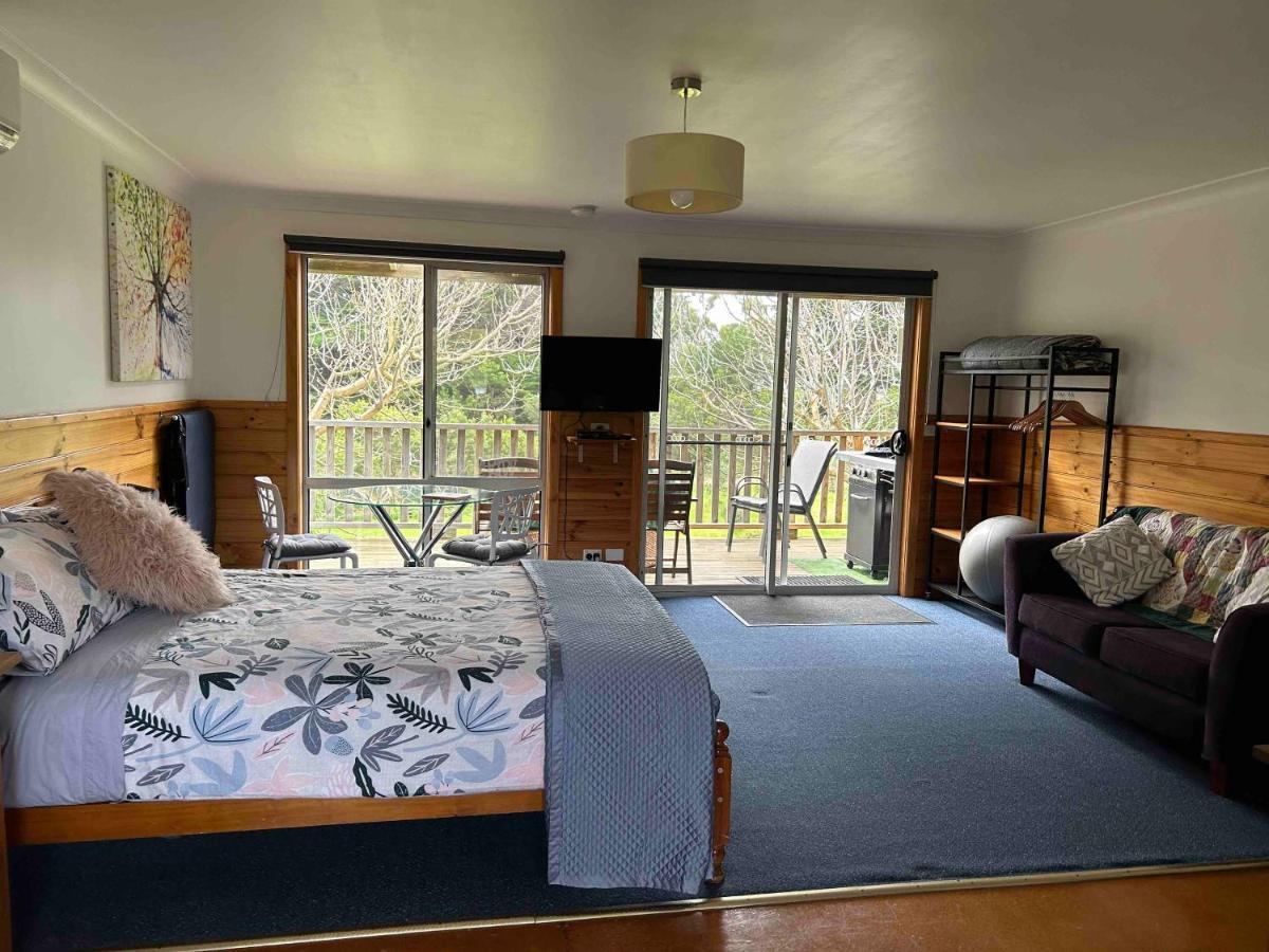 Clifton Beach Lodge Принстаун Екстериор снимка