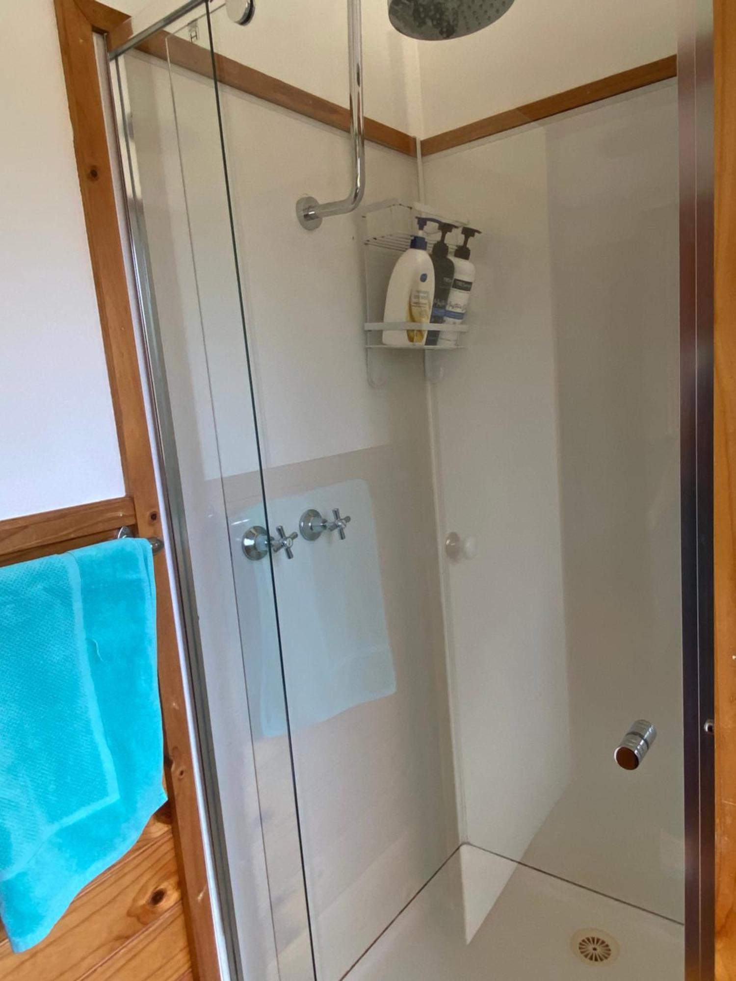 Clifton Beach Lodge Принстаун Екстериор снимка