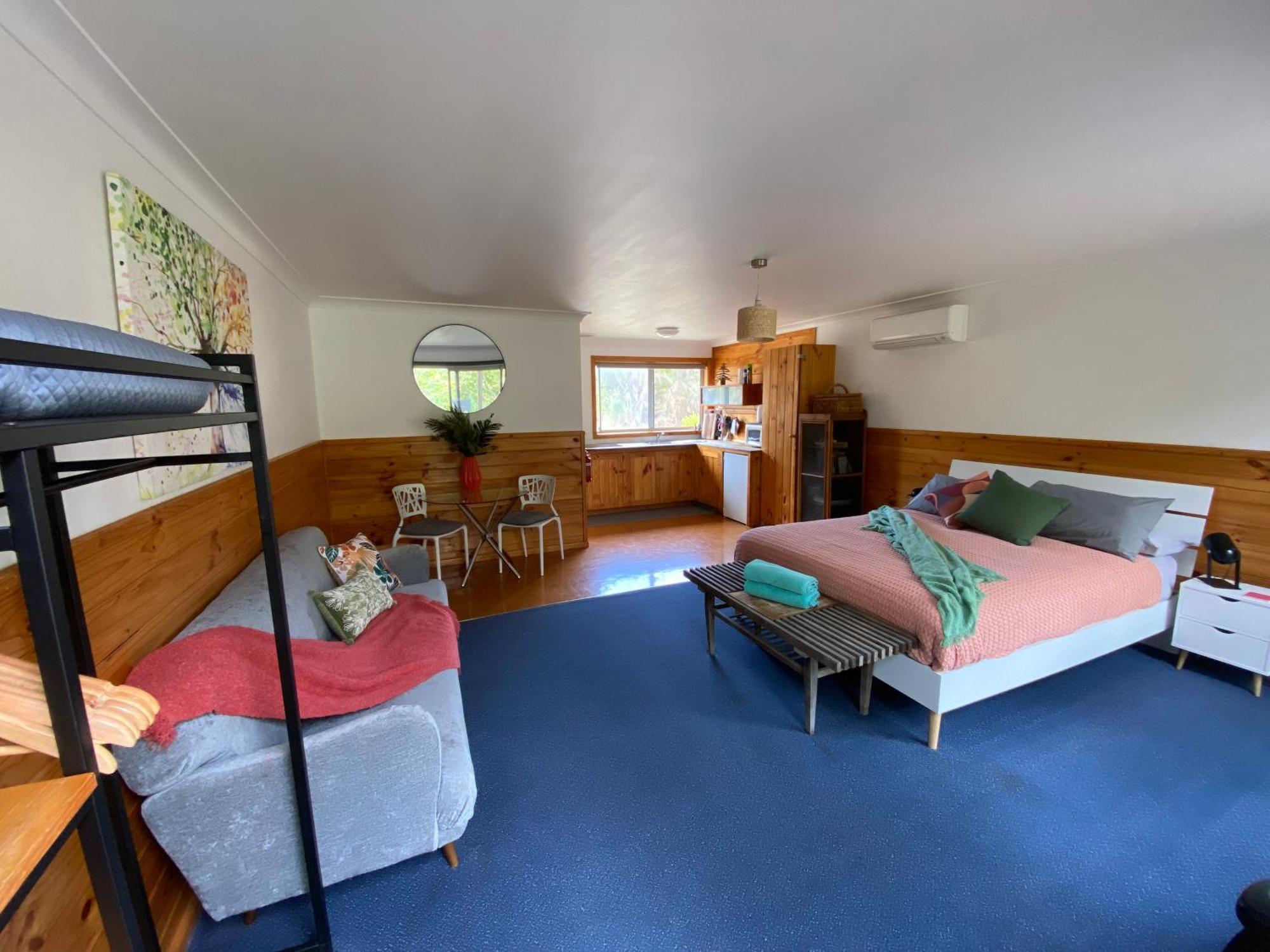 Clifton Beach Lodge Принстаун Екстериор снимка