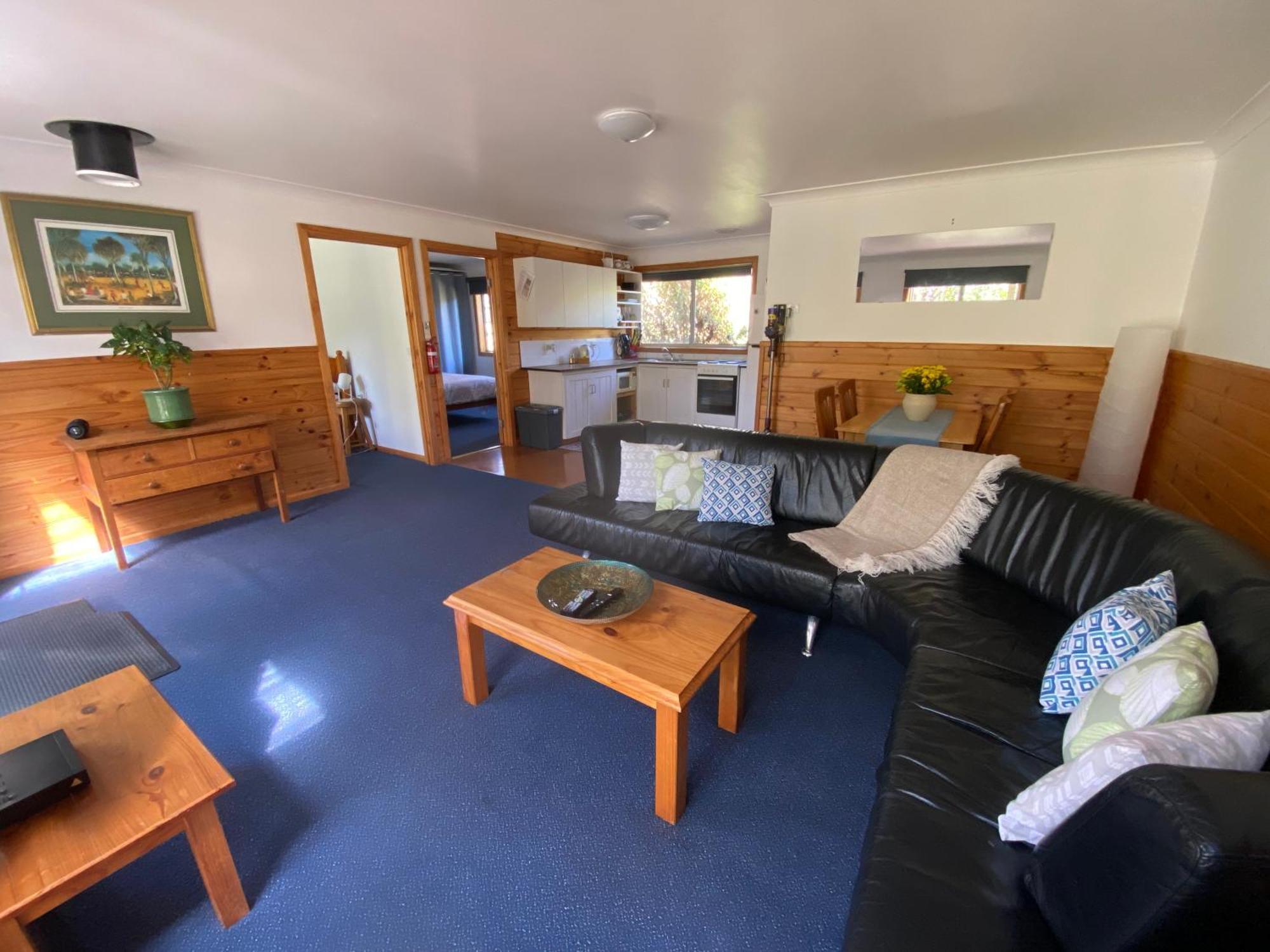 Clifton Beach Lodge Принстаун Екстериор снимка
