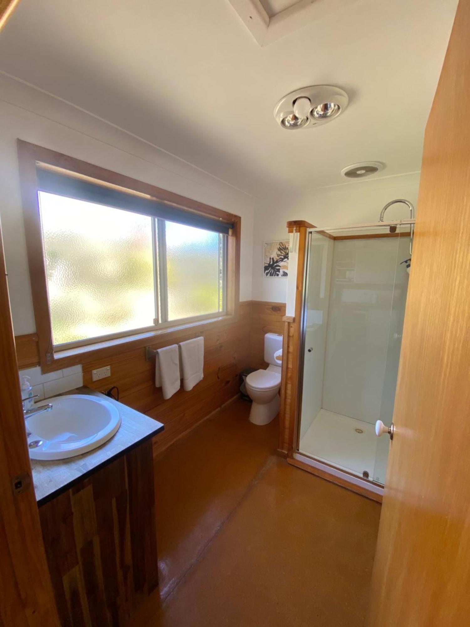 Clifton Beach Lodge Принстаун Екстериор снимка